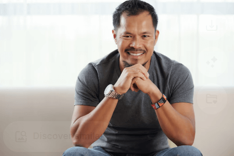 Younger partner from Jakarta