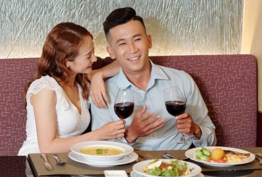 Özel masa ve dikkatli servis ile gizlilik